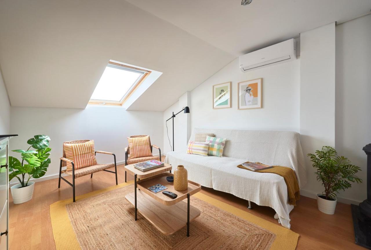 Bright Apt W Balcony, Ac, Parking, By Timecooler Lisbon Exterior photo